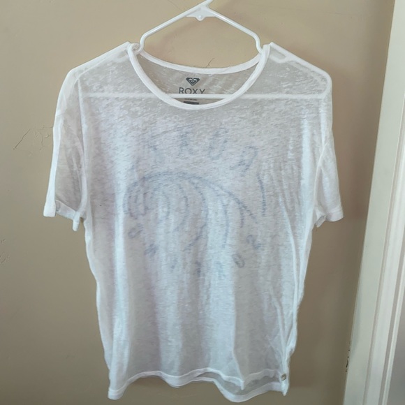 Tops - white t shirt medium (in girls)